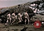 Standbild Zerstörte deutsche Kampfflugzeuge Tunis Tunesien, 1943, aus Sekunde 43 historischem Filmmaterial Videoclip 65675066356