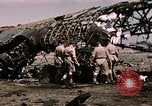 Standbild Zerstörte deutsche Kampfflugzeuge Tunis Tunesien, 1943, aus Sekunde 45 historischem Filmmaterial Videoclip 65675066356