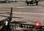 Standbild Zerstörte deutsche Kampfflugzeuge Tunis Tunesien, 1943, aus Sekunde 54 historischem Filmmaterial Videoclip 65675066356