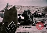 Immagine di Bomba aerei distrutto Tunisi Tunisia, 1943, secondo 54 filmato di repertorio 65675066358