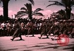Standbild Victory Day Parade Tunis Tunesien, 1943, aus Sekunde 26 historischem Filmmaterial Videoclip 65675066361