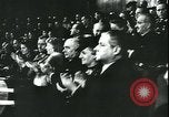 Standbild Krieg relief Konzert Berlin Deutschland, 1943, aus Sekunde 17 historischem Filmmaterial Videoclip 65675066365