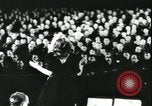 Standbild Krieg relief Konzert Berlin Deutschland, 1943, aus Sekunde 39 historischem Filmmaterial Videoclip 65675066365