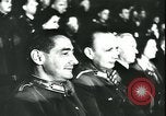 Standbild Krieg relief Konzert Berlin Deutschland, 1943, aus Sekunde 41 historischem Filmmaterial Videoclip 65675066365