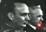 Standbild Krieg relief Konzert Berlin Deutschland, 1943, aus Sekunde 45 historischem Filmmaterial Videoclip 65675066365