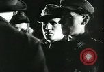 Standbild Deutsche Kriegsarbeiter in der Munitionsfabrik Deutschland, 1944, aus Sekunde 43 historischem Filmmaterial Videoclip 65675066373