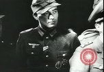Standbild Deutsche Kriegsarbeiter in der Munitionsfabrik Deutschland, 1944, aus Sekunde 55 historischem Filmmaterial Videoclip 65675066373