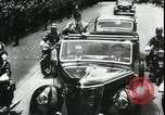 Image Philippe PETAIN visites victimes Lyon France, 1944, de la seconde 32 séquences d'archives historiques vidéo 65675066374