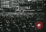 Image Philippe PETAIN visites victimes Lyon France, 1944, de la seconde 44 séquences d'archives historiques vidéo 65675066374