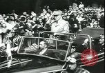 Image Philippe PETAIN visites victimes Lyon France, 1944, de la seconde 46 séquences d'archives historiques vidéo 65675066374