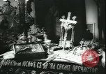 Standbild katholische Reliquien Zweiten Weltkrieg in  Polen Kowel Polen, 1944, aus Sekunde 45 historischem Filmmaterial Videoclip 65675066375