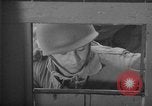 Immagine di Gas corso ostacolo Maryland United States USA, 1943, secondo 38 filmato di repertorio 65675066398