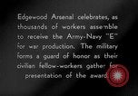 Immagine di Army-Navy "E" Award Maryland United States USA, 1942, secondo 25 filmato di repertorio 65675066403