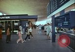 Image Washington Dulles Airport dans les années 1970 Washington DC USA, 1972, de la seconde 14 séquences d'archives historiques vidéo 65675066410