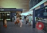 Image Washington Dulles Airport dans les années 1970 Washington DC USA, 1972, de la seconde 15 séquences d'archives historiques vidéo 65675066410