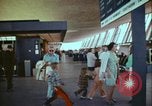 Image Washington Dulles Airport dans les années 1970 Washington DC USA, 1972, de la seconde 18 séquences d'archives historiques vidéo 65675066410