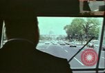 Immagine di City tour bus Washington DC USA, 1972, secondo 3 filmato di repertorio 65675066413