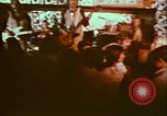 Standbild 1970s Hippies und Band Washington DC USA, 1972, aus Sekunde 24 historischem Filmmaterial Videoclip 65675066421