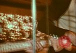 Standbild 1970s Hippies und Band Washington DC USA, 1972, aus Sekunde 47 historischem Filmmaterial Videoclip 65675066421