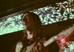 Standbild 1970s Hippies und Band Washington DC USA, 1972, aus Sekunde 52 historischem Filmmaterial Videoclip 65675066421
