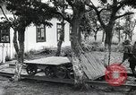 Standbild Deutschen Angriff auf die Sowjetunion Rangierbahnhof Russland Sowjetunion, 1941, aus Sekunde 27 historischem Filmmaterial Videoclip 65675066436