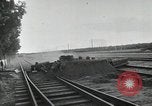 Standbild Deutschen Angriff auf die Sowjetunion Rangierbahnhof Russland Sowjetunion, 1941, aus Sekunde 33 historischem Filmmaterial Videoclip 65675066436
