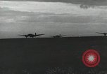 Standbild Nacht Bombenangriff von Deutschen er 111 Flugzeuge Russland Sowjetunion, 1941, aus Sekunde 8 historischem Filmmaterial Videoclip 65675066443
