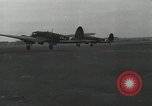 Standbild Nacht Bombenangriff von Deutschen er 111 Flugzeuge Russland Sowjetunion, 1941, aus Sekunde 13 historischem Filmmaterial Videoclip 65675066443