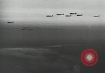 Standbild Nacht Bombenangriff von Deutschen er 111 Flugzeuge Russland Sowjetunion, 1941, aus Sekunde 44 historischem Filmmaterial Videoclip 65675066443
