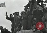 Standbild Sieg in Europa Tag London England Vereinigtes Königreich, 1945, aus Sekunde 37 historischem Filmmaterial Videoclip 65675066456