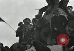 Standbild Sieg in Europa Tag London England Vereinigtes Königreich, 1945, aus Sekunde 45 historischem Filmmaterial Videoclip 65675066456