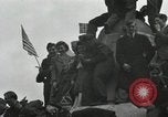 Standbild Sieg in Europa Tag London England Vereinigtes Königreich, 1945, aus Sekunde 47 historischem Filmmaterial Videoclip 65675066456