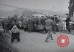 Standbild deutschen Flüchtlinge Sowjetunion, 1945, aus Sekunde 8 historischem Filmmaterial Videoclip 65675066468