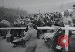 Standbild deutschen Flüchtlinge Sowjetunion, 1945, aus Sekunde 18 historischem Filmmaterial Videoclip 65675066468