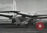Standbild C-82-Paket United States USA, 1944, aus Sekunde 45 historischem Filmmaterial Videoclip 65675066479
