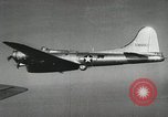 Standbild Airborne leben Boot United States USA, 1944, aus Sekunde 24 historischem Filmmaterial Videoclip 65675066481
