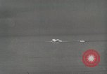 Standbild Airborne leben Boot United States USA, 1944, aus Sekunde 55 historischem Filmmaterial Videoclip 65675066481