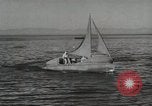 Standbild Airborne leben Boot United States USA, 1944, aus Sekunde 60 historischem Filmmaterial Videoclip 65675066481