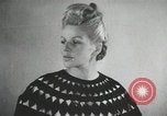 Standbild Pariser designer kleider Paris Frankreich, 1944, aus Sekunde 19 historischem Filmmaterial Videoclip 65675066482