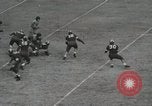 Image match de football Durham North Carolina USA, 1944, de la seconde 26 séquences d'archives historiques vidéo 65675066483