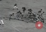 Image match de football Durham North Carolina USA, 1944, de la seconde 36 séquences d'archives historiques vidéo 65675066483