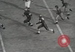 Image match de football Durham North Carolina USA, 1944, de la seconde 59 séquences d'archives historiques vidéo 65675066483