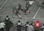 Image match de football Durham North Carolina USA, 1944, de la seconde 62 séquences d'archives historiques vidéo 65675066483