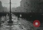 Immagine di Luogo di Bolsheniks e Rivoluzione Russa La Russia, 1917, secondo 55 filmato di repertorio 65675066488