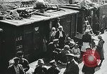 Immagine di Post Guerra civile eventi La Russia, 1920, secondo 45 filmato di repertorio 65675066490