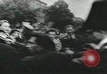 Standbild anti-kommunistischen Demonstrationen in Europa Osteuropa, 1956, aus Sekunde 31 historischem Filmmaterial Videoclip 65675066495