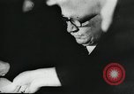 Standbild anti-kommunistischen Demonstrationen in Europa Osteuropa, 1956, aus Sekunde 45 historischem Filmmaterial Videoclip 65675066495