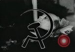 Standbild anti-kommunistischen Demonstrationen in Europa Osteuropa, 1956, aus Sekunde 61 historischem Filmmaterial Videoclip 65675066495