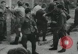 Standbild Ost und West Berlin Deutschland, 1961, aus Sekunde 26 historischem Filmmaterial Videoclip 65675066497