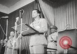 Standbild King Faisal II und Nuri as-sagte vor dem Aufstand im Irak Irak, 1958, aus Sekunde 11 historischem Filmmaterial Videoclip 65675066499